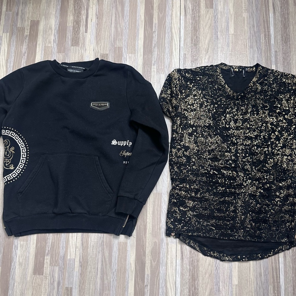 Supply & Demand Black Gold Sweatshirt with Zipper Sides Youth Large